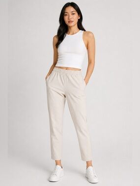 Lululemon On The Fly Pant M Ivory Woven Drawstring Travel Work Pants